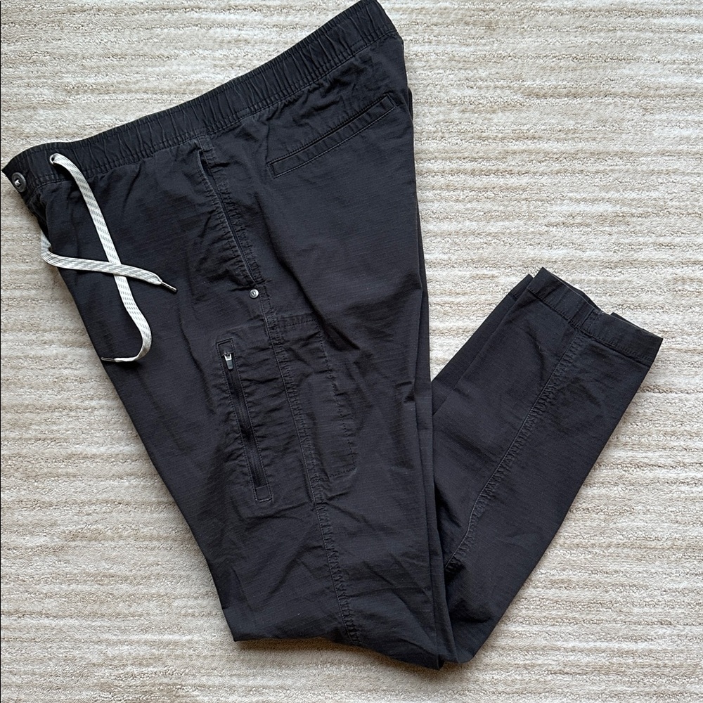EUC Vuori Ripstop Climber Pant. Men's Black Drawstring Pants Size Large